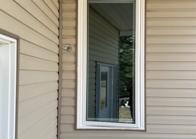 Lloydminster Windows - De Cristofaro Hut