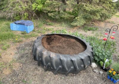 Tire Garden 2023 - De Cristofaro Hut
