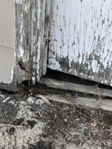 Wellhouse Door Needs Repair